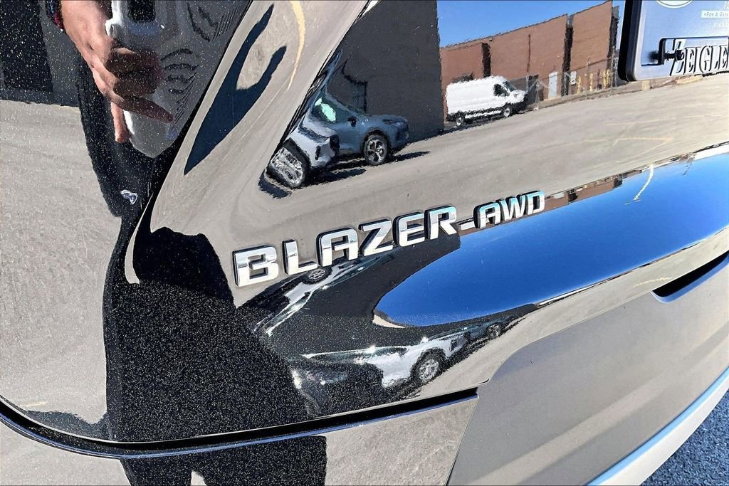 Used 2023 Chevrolet Blazer LT w/ Driver Confidence Package AWD/4WD image 8