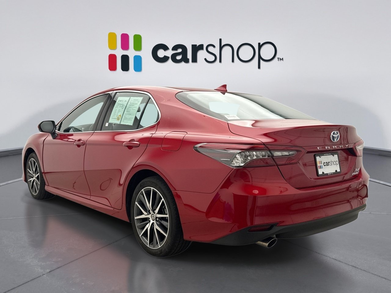 Used 2024 Toyota Camry XLE w/ Cold Weather Package FWD image 3