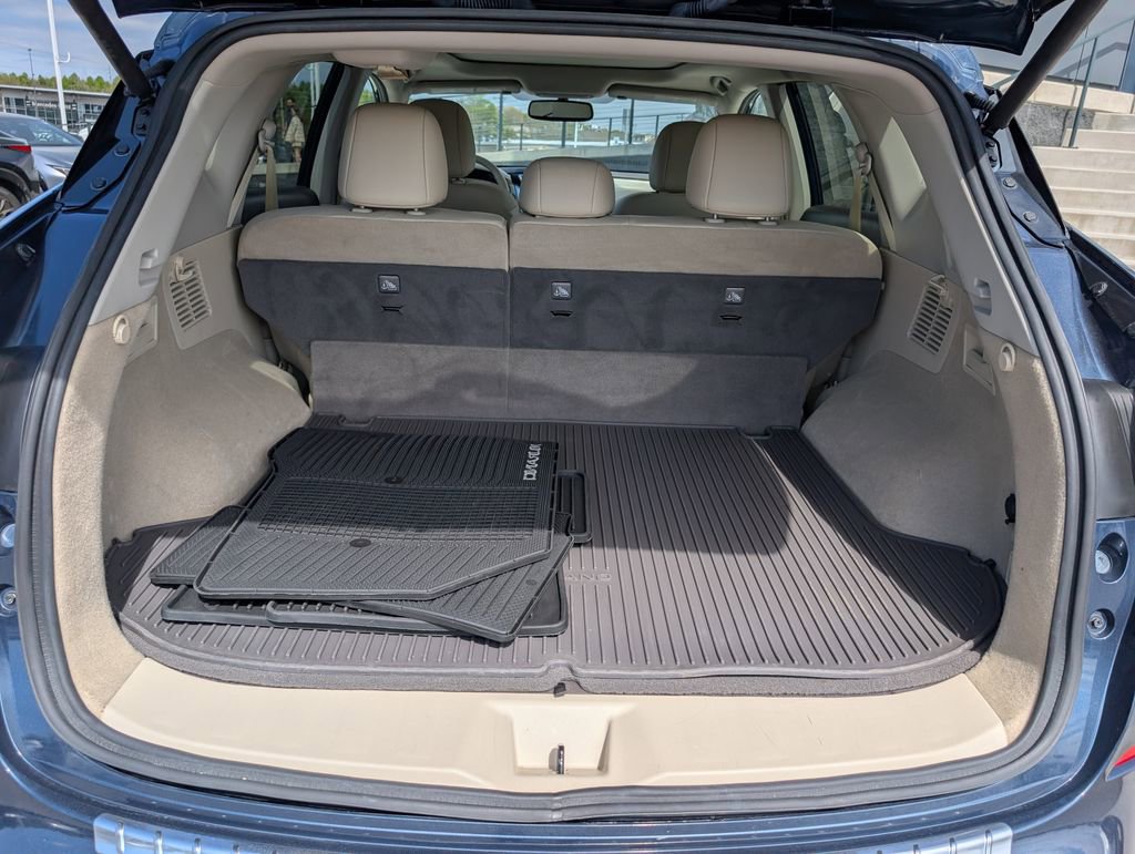 Used 2018 Nissan Murano SL w/ Moonroof Package image 15