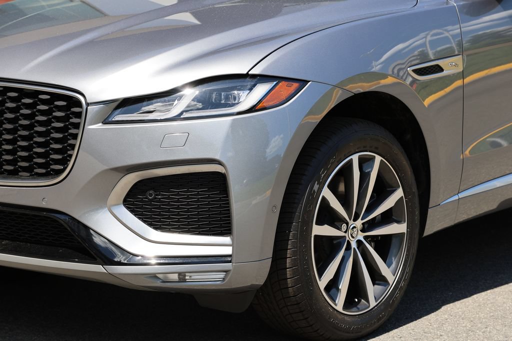 New 2026 Jaguar F-PACE R-Dynamic S AWD/4WD image 6