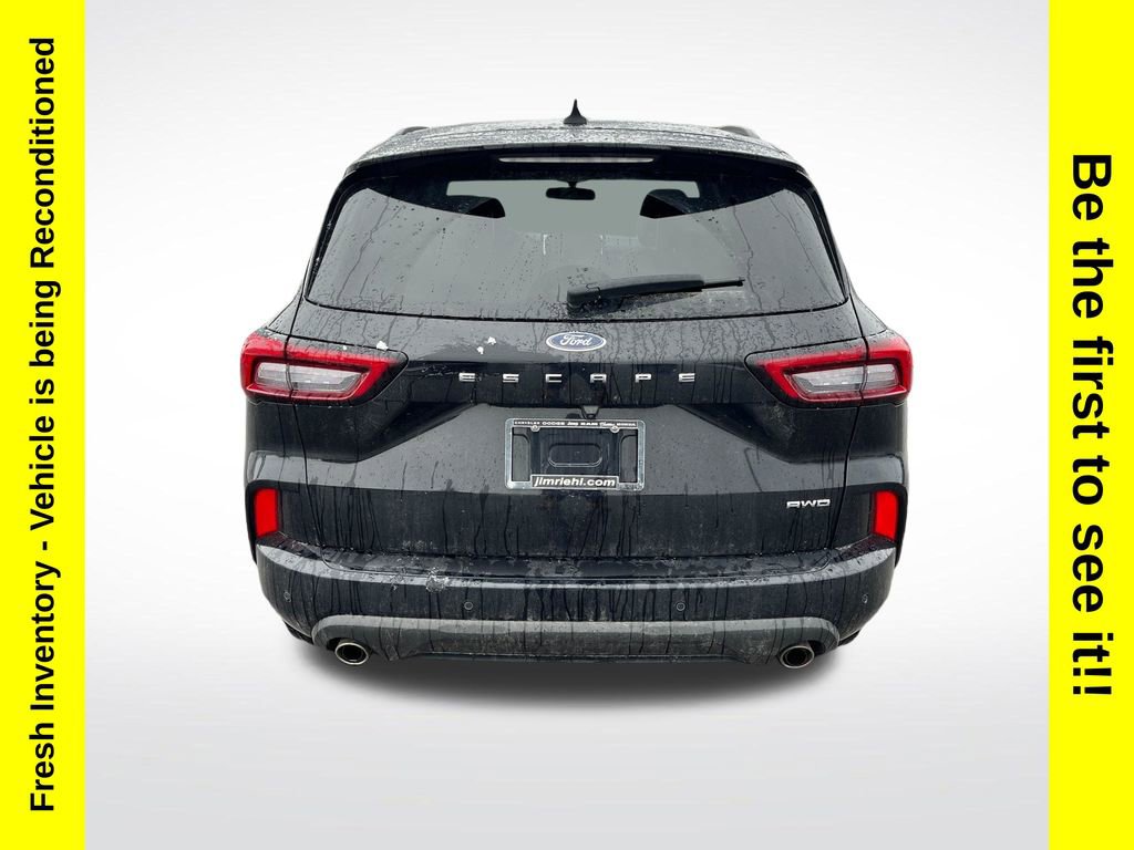 Used 2023 Ford Escape ST-Line w/ Tech Pack #1 image 4