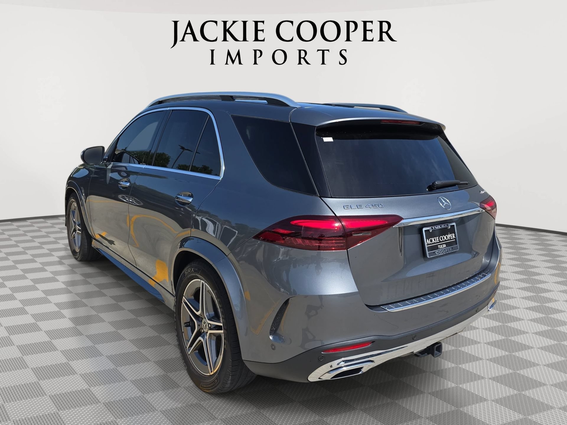 Used 2024 Mercedes-Benz GLE 450 4MATIC image 7