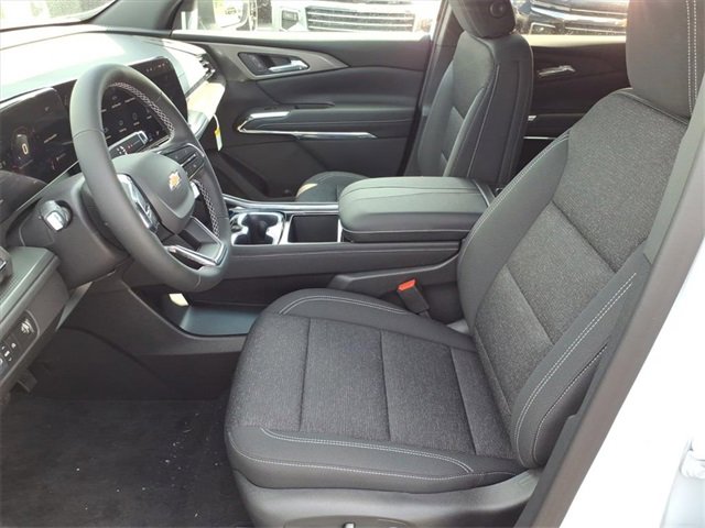 New 2026 Chevrolet Traverse LT w/ Driver Confidence Package image 7