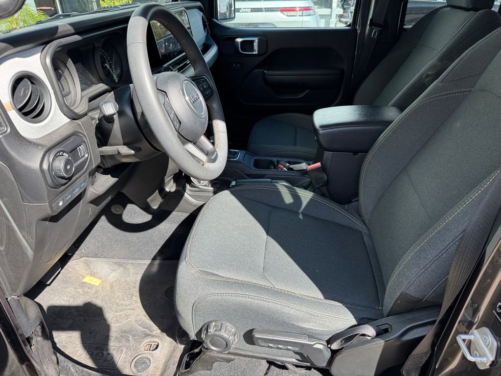 Used 2024 Jeep Wrangler Willys 4xe image 10