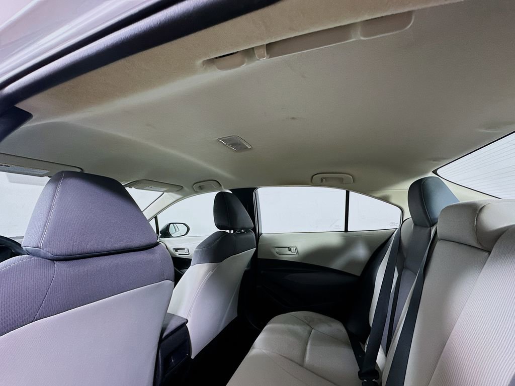 Used 2022 Toyota Corolla LE FWD image 11
