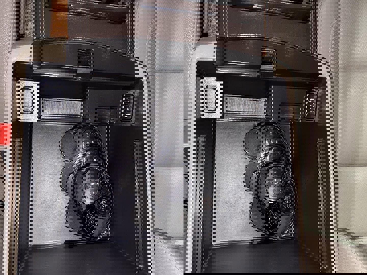 Used 2016 Chevrolet Suburban LTZ image 20