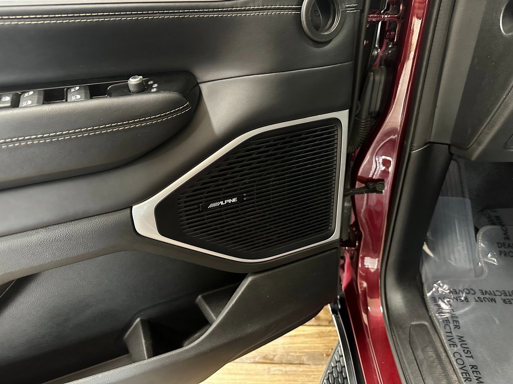 Used 2022 Jeep Wagoneer Series II image 12