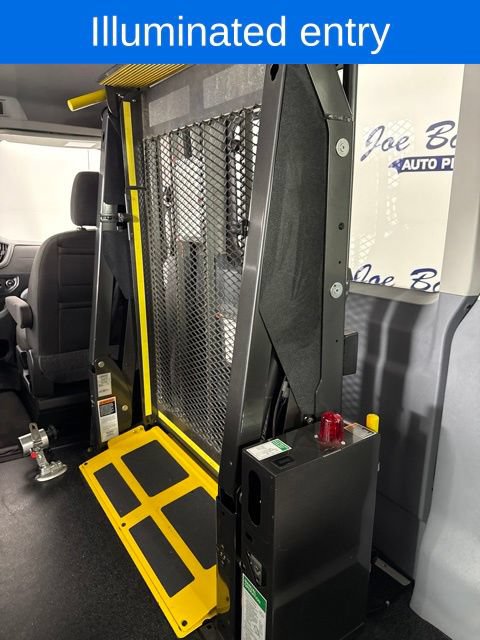 Used 2018 Ford Transit 350 XLT RWD image 21