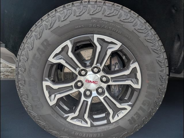 Used 2025 GMC Canyon AT4 w/ Technology Plus Package AWD/4WD image 20