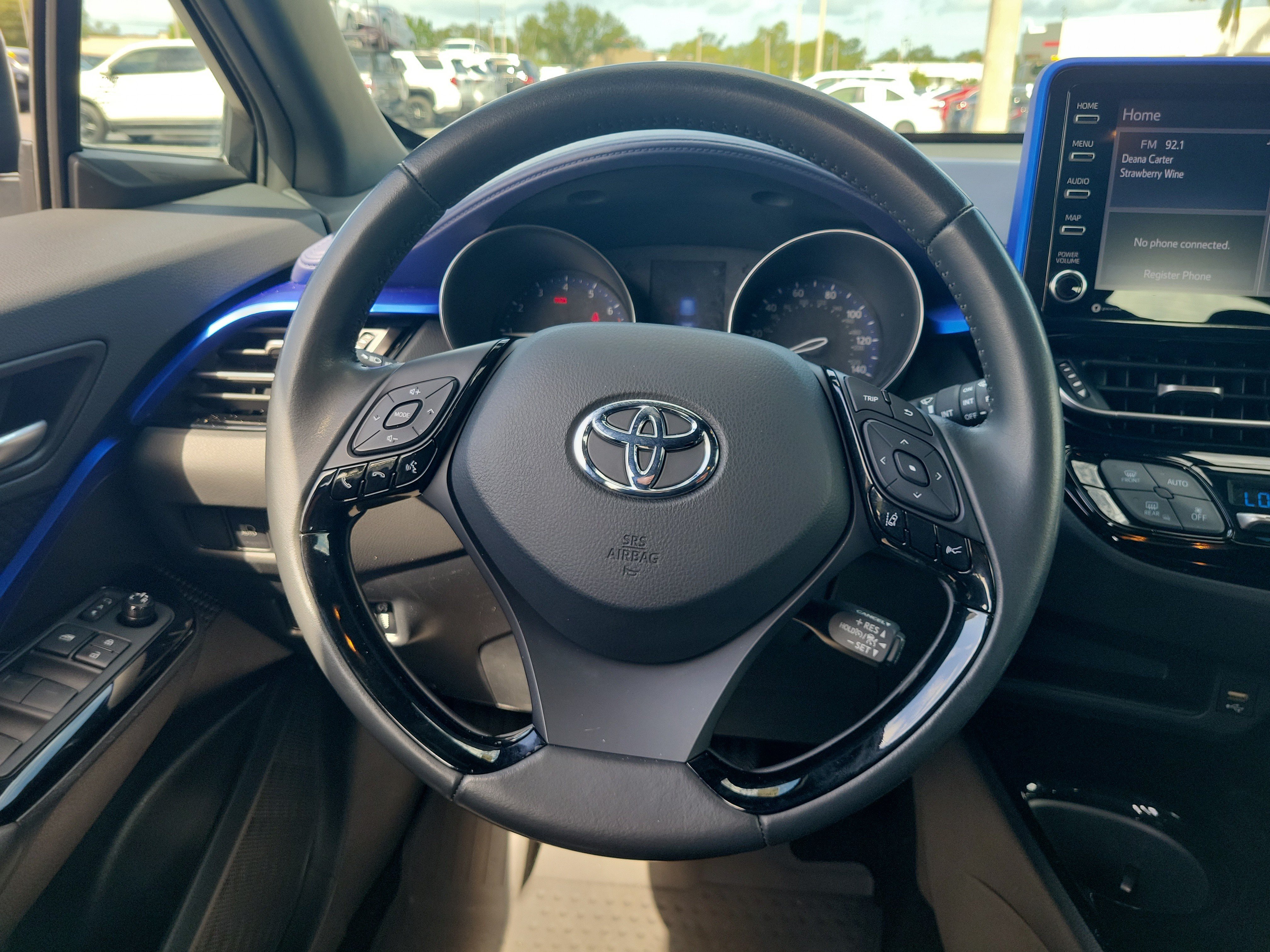 Used 2021 Toyota C-HR XLE FWD image 16