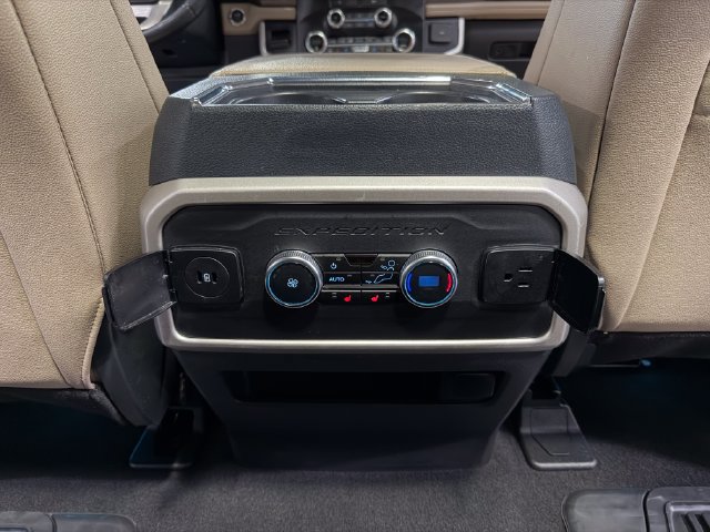Used 2024 Ford Expedition Max Limited AWD/4WD image 30
