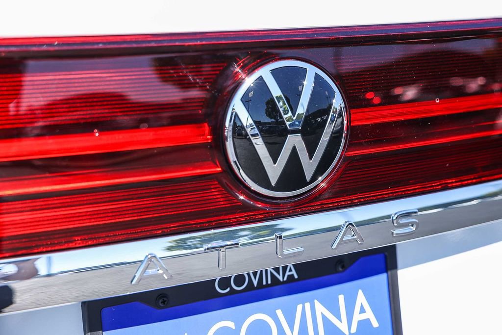 New 2026 Volkswagen Atlas SE image 11