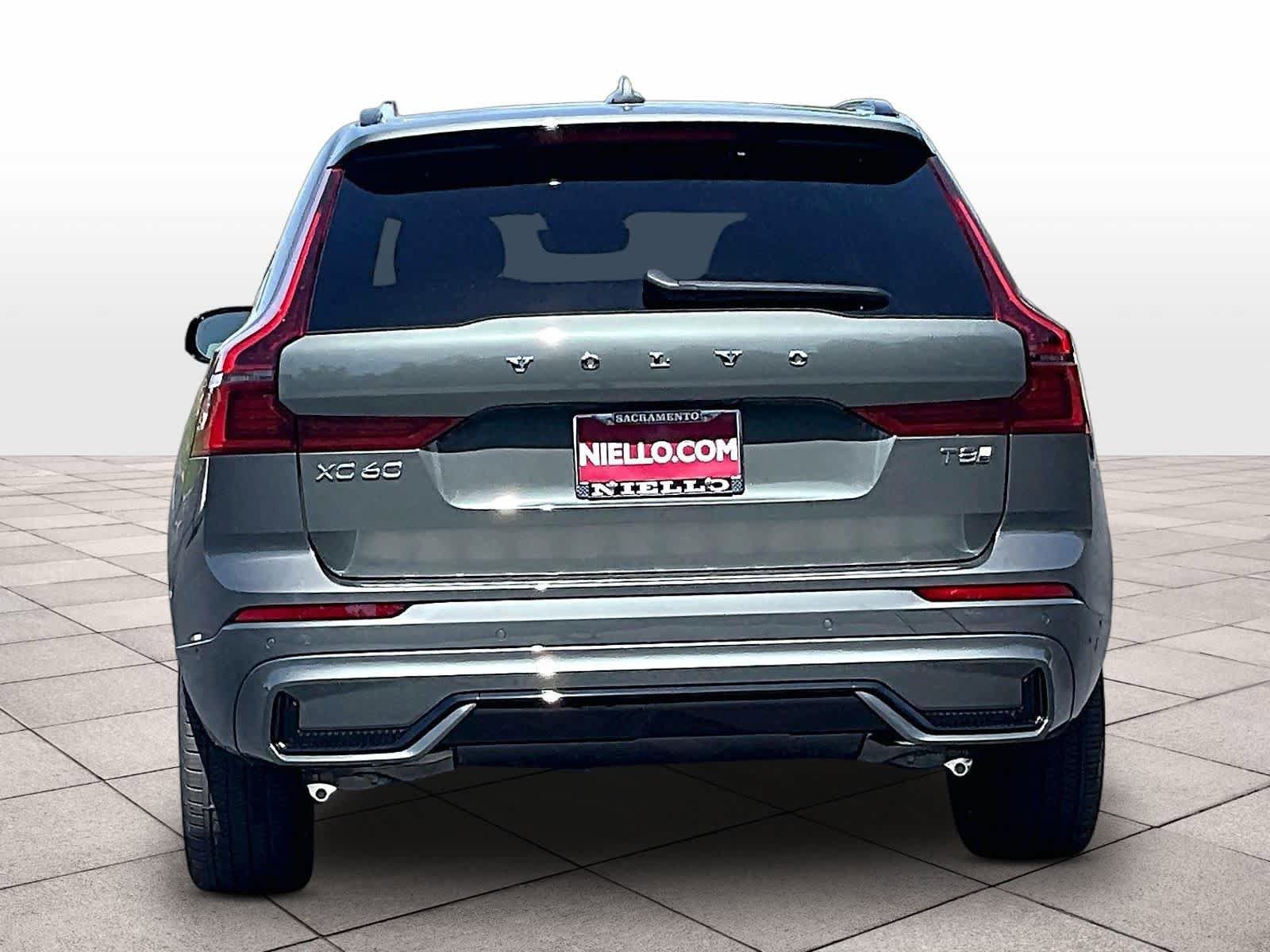 New 2026 Volvo XC60 T8 Plus w/ Climate Package AWD/4WD image 6