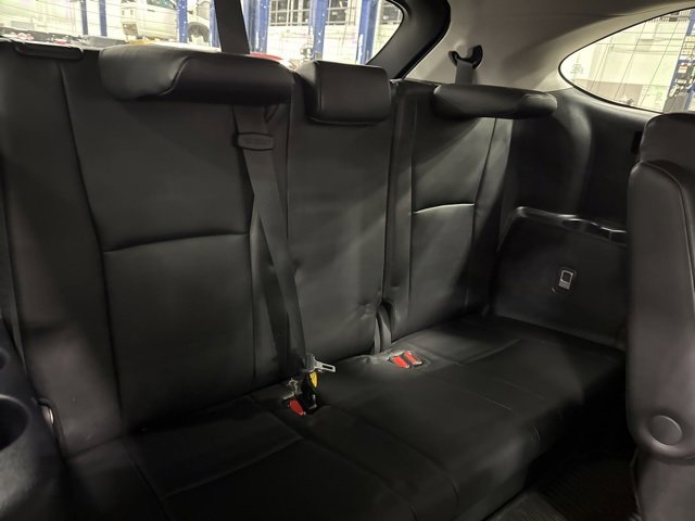 Certified 2024 Toyota Highlander XLE image 37