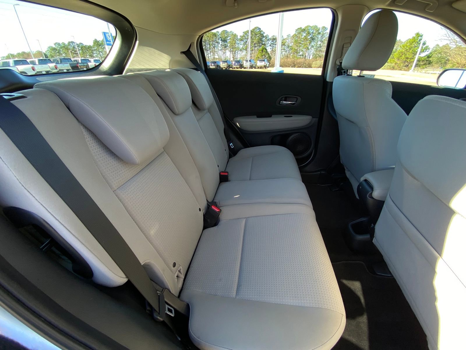 Certified 2021 Honda HR-V LX image 29