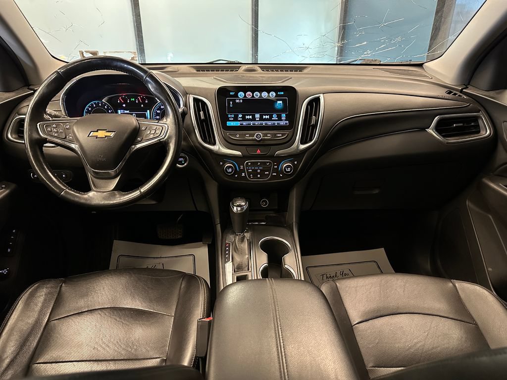Used 2018 Chevrolet Equinox Premier AWD/4WD image 9