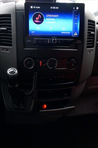 Used 2015 Mercedes-Benz Sprinter 2500 image 34