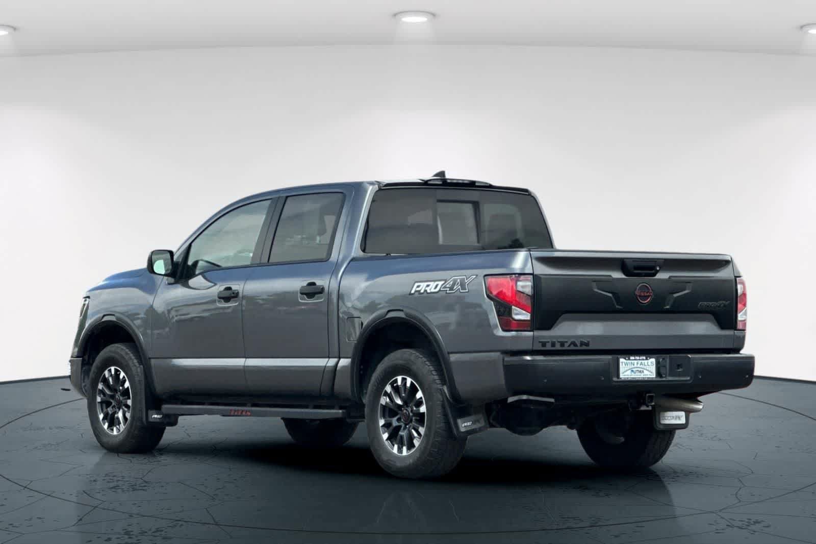 Used 2024 Nissan Titan PRO-4X w/ Pro-4x Utility Package AWD/4WD image 8