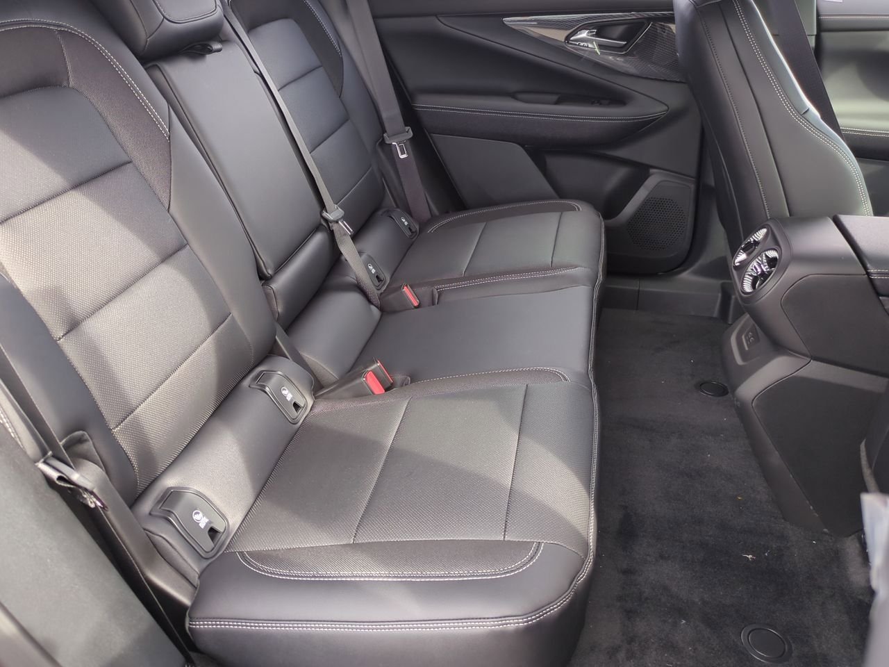 New 2026 Chevrolet Blazer EV LT FWD image 26
