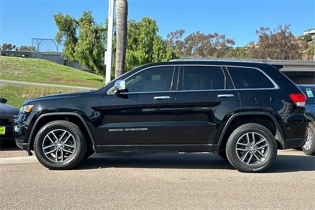 Used 2018 Jeep Grand Cherokee Limited w/ Trailer Tow Group IV image 9