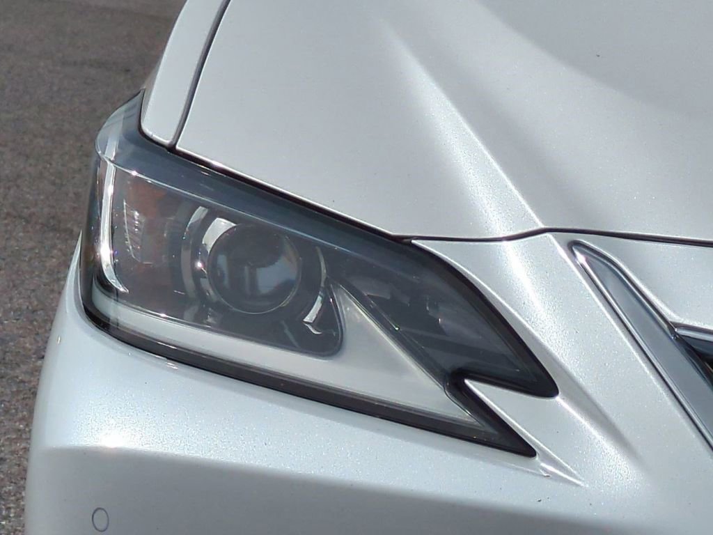 Used 2021 Lexus ES 350 350 w/ Premium Package image 10