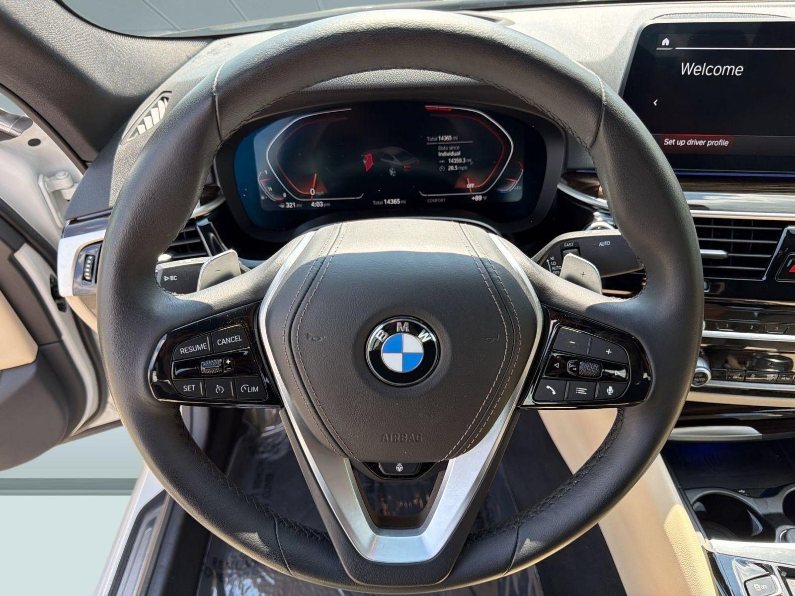 Certified 2023 BMW 530i w/ Premium Package RWD image 9