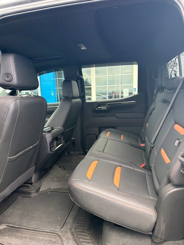 Used 2025 GMC Sierra 1500 AT4 w/ AT4 Premium Package AWD/4WD image 7