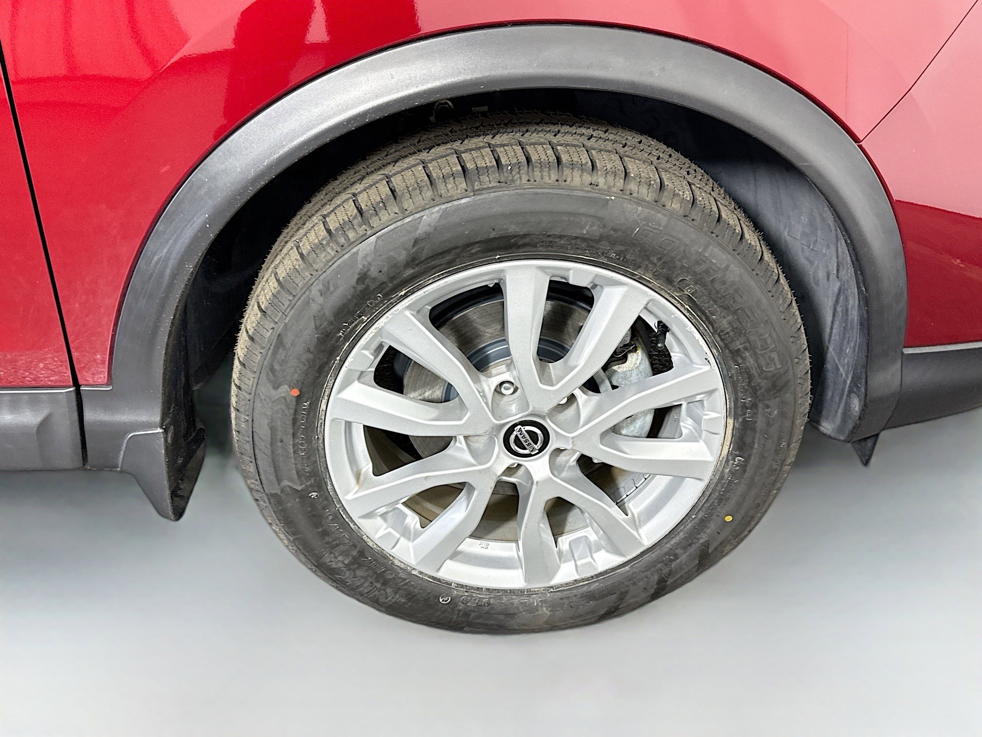 Used 2021 Nissan Rogue Sport S image 31