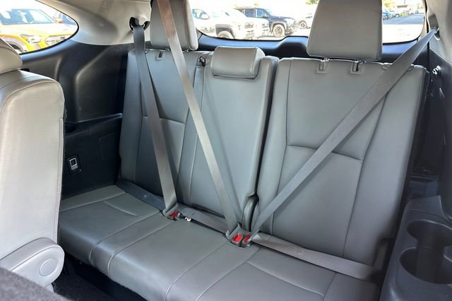Certified 2023 Toyota Highlander XLE image 23
