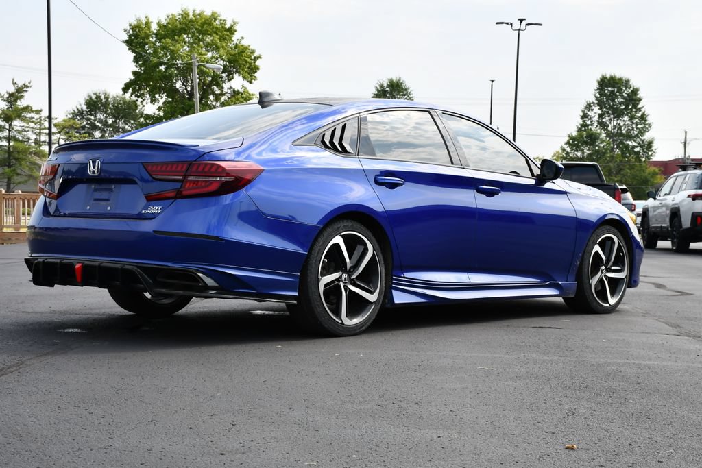Used 2018 Honda Accord Sport image 7