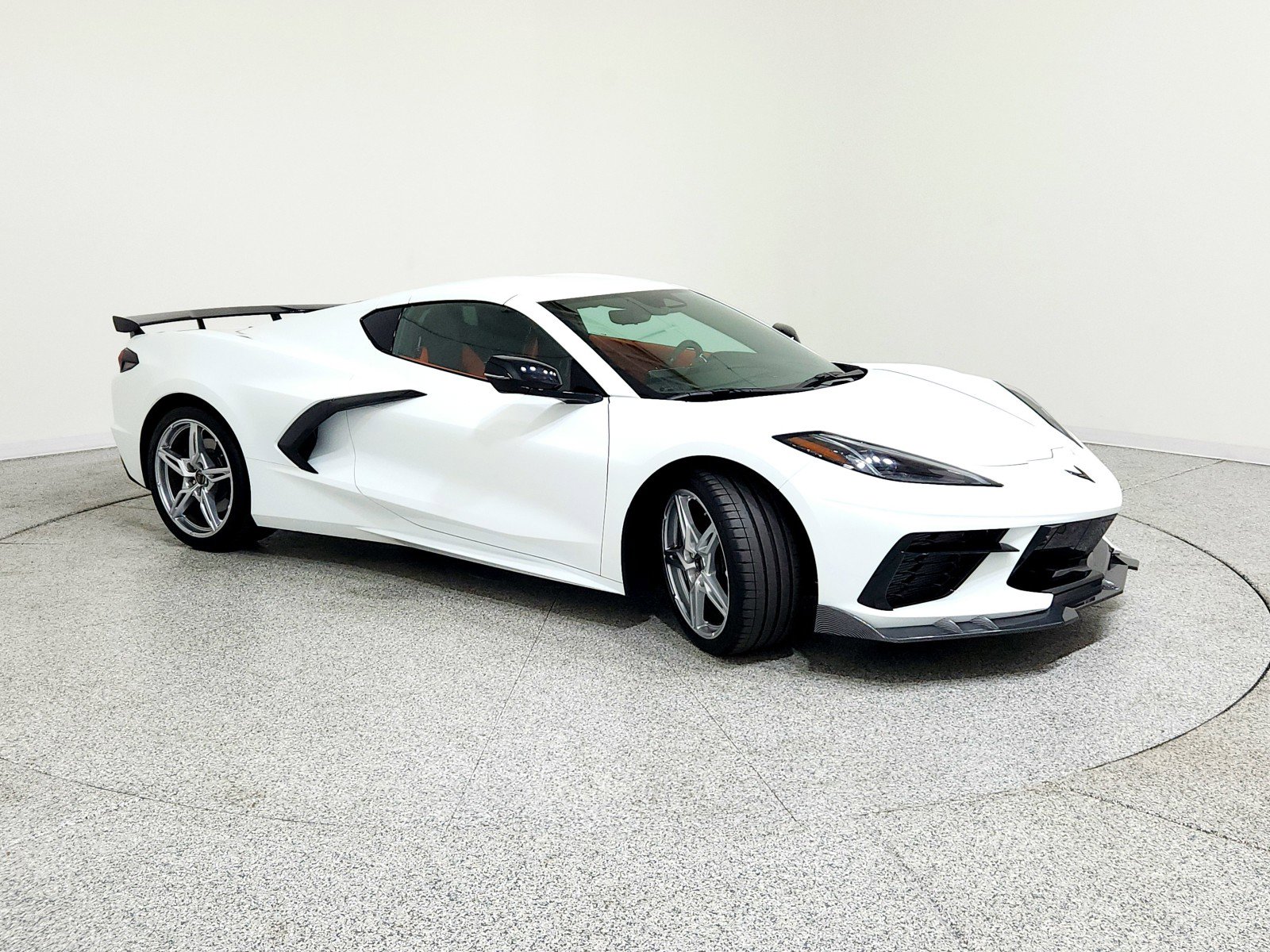 Used 2025 Chevrolet Corvette Stingray Premium Cpe w/ Z51 Performance Package image 5