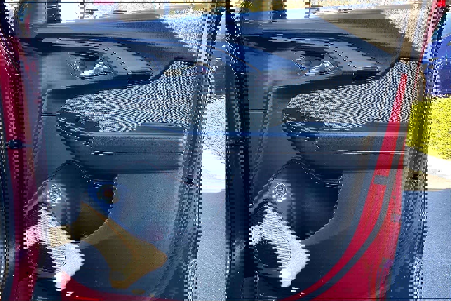 Used 2023 Chevrolet TrailBlazer LT w/ Convenience Package image 26