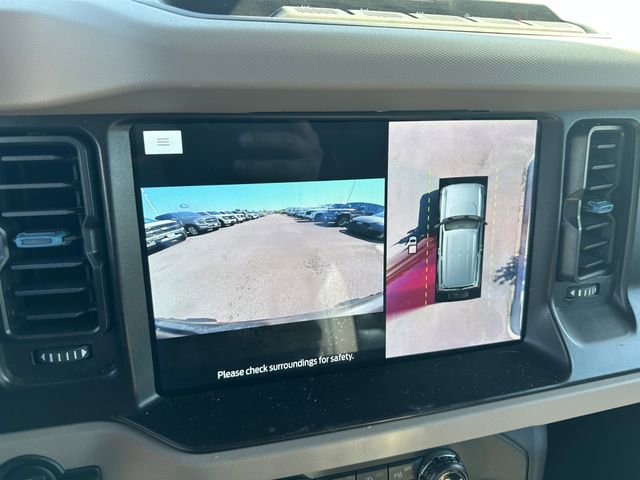 Used 2023 Ford Bronco Wildtrak image 24