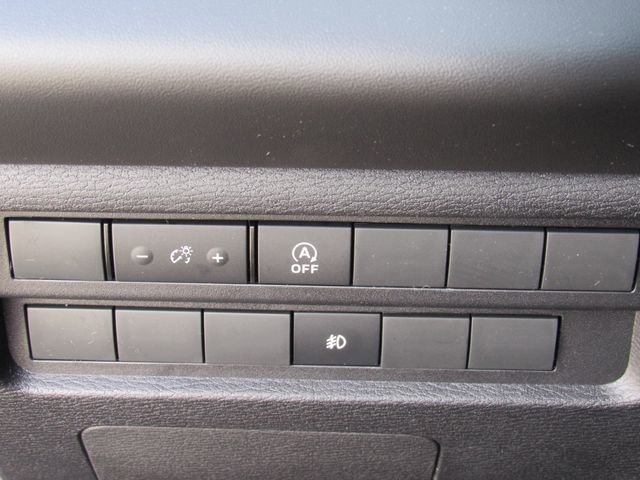 New 2026 Mitsubishi Outlander ES image 30