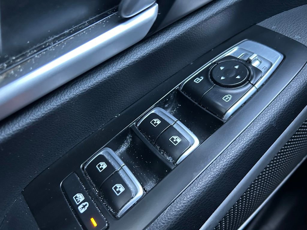 Certified 2021 Kia Telluride S image 20