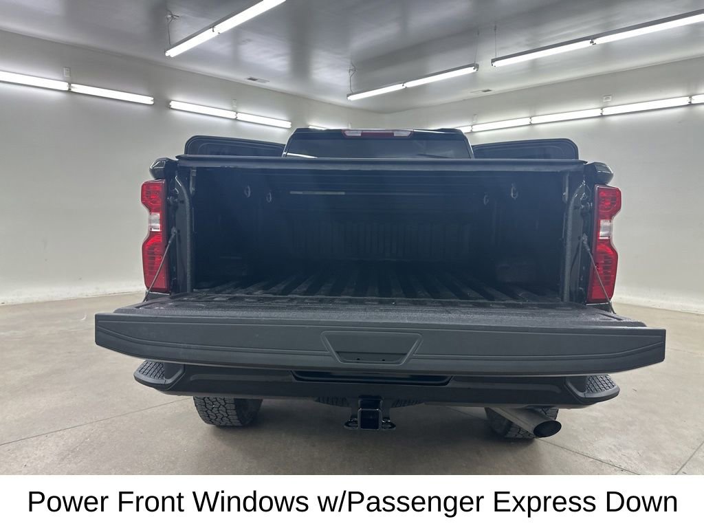 Used 2023 Chevrolet Silverado 2500 Custom w/ Custom Value Package image 26