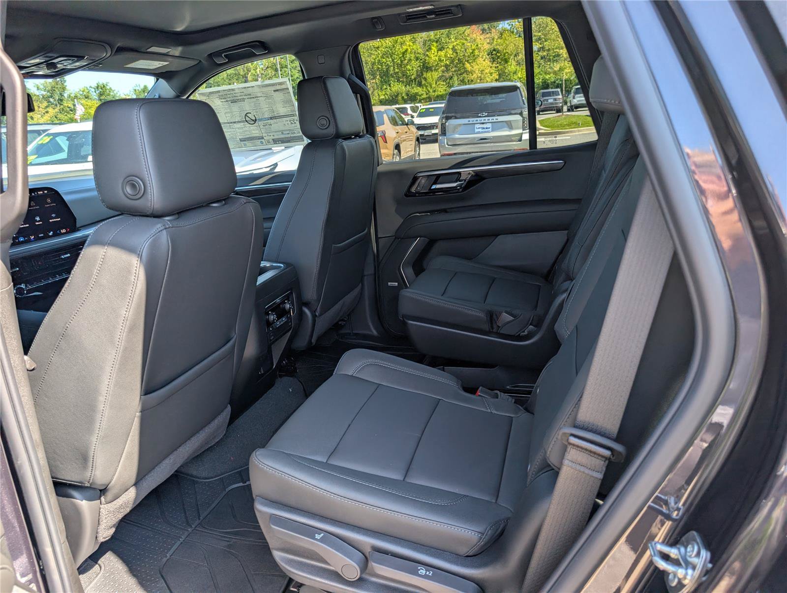New 2026 Chevrolet Tahoe LT w/ Comfort Package AWD/4WD image 13