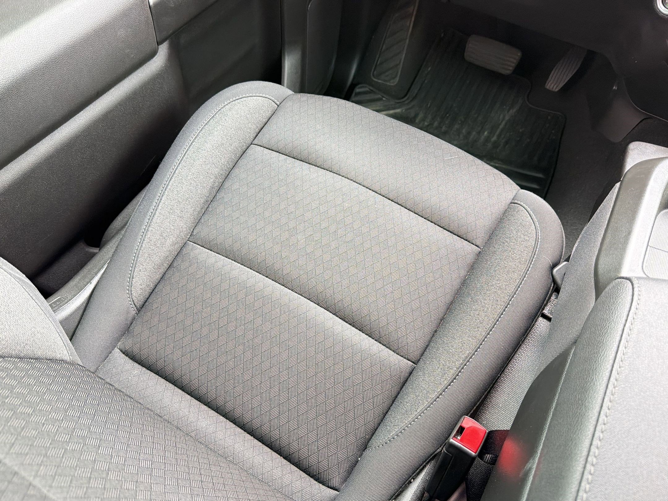 Used 2023 Chevrolet Silverado 1500 Custom RWD image 28