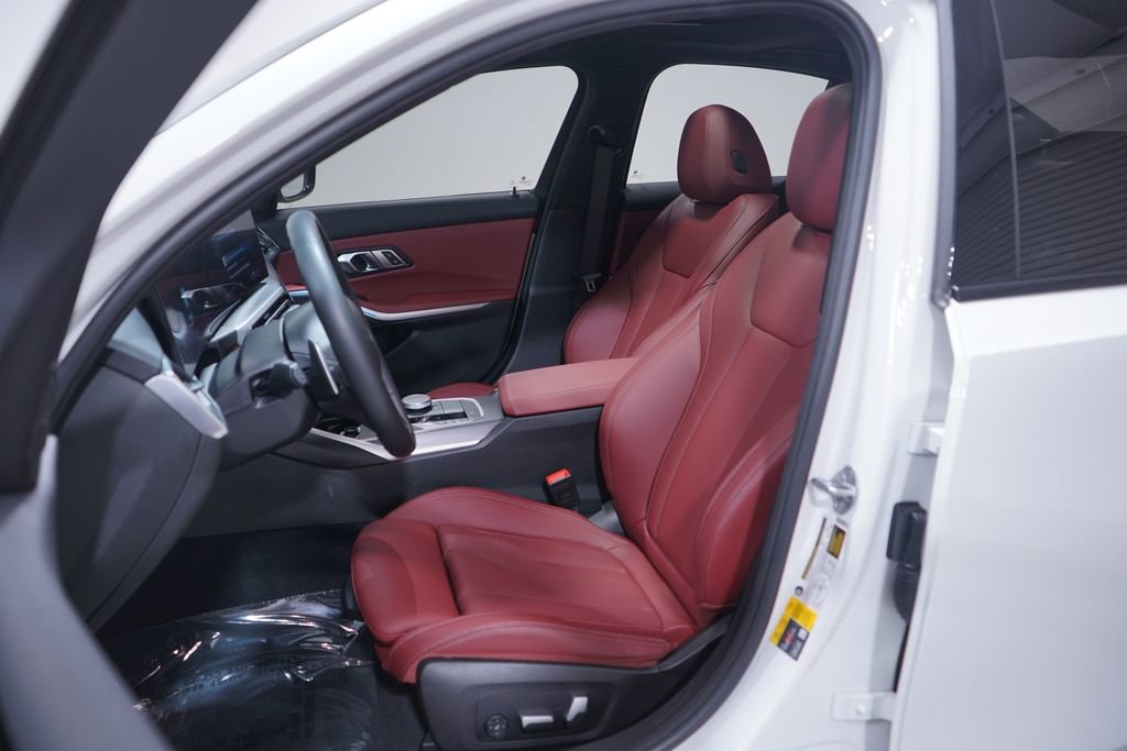 Used 2023 BMW 330e w/ M Sport Package image 7