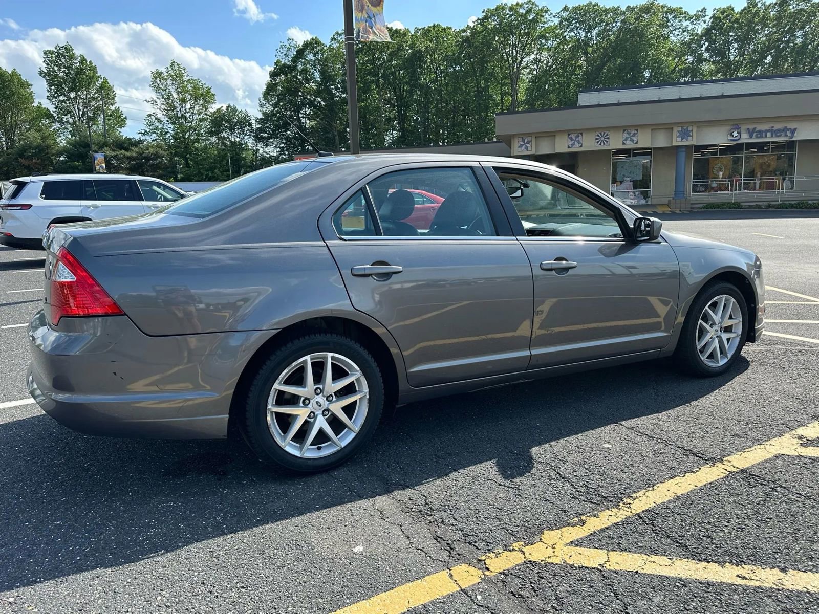 Used 2011 Ford Fusion SEL w/ 301A Rapid Spec Order Code image 7