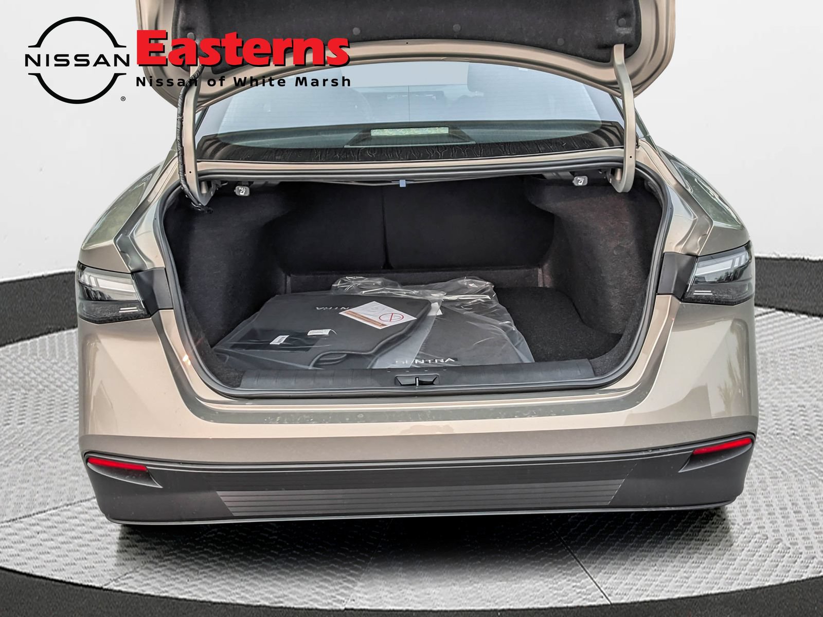 New 2026 Nissan Sentra SV w/ SV Convenience Package FWD image 11