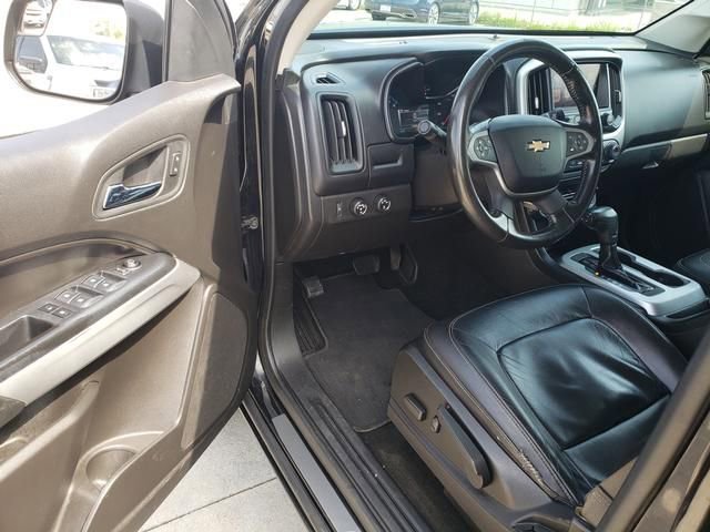 Used 2016 Chevrolet Colorado LT w/ Midnight Edition AWD/4WD image 11