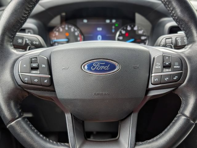 Used 2020 Ford Explorer XLT AWD/4WD image 24