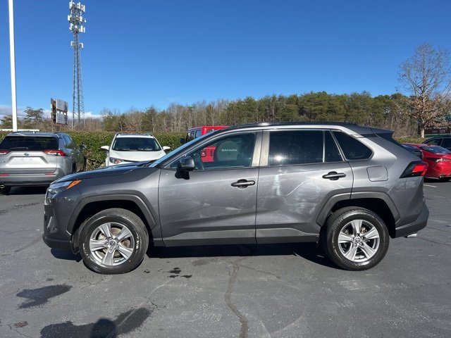 Used 2024 Toyota RAV4 XLE image 10