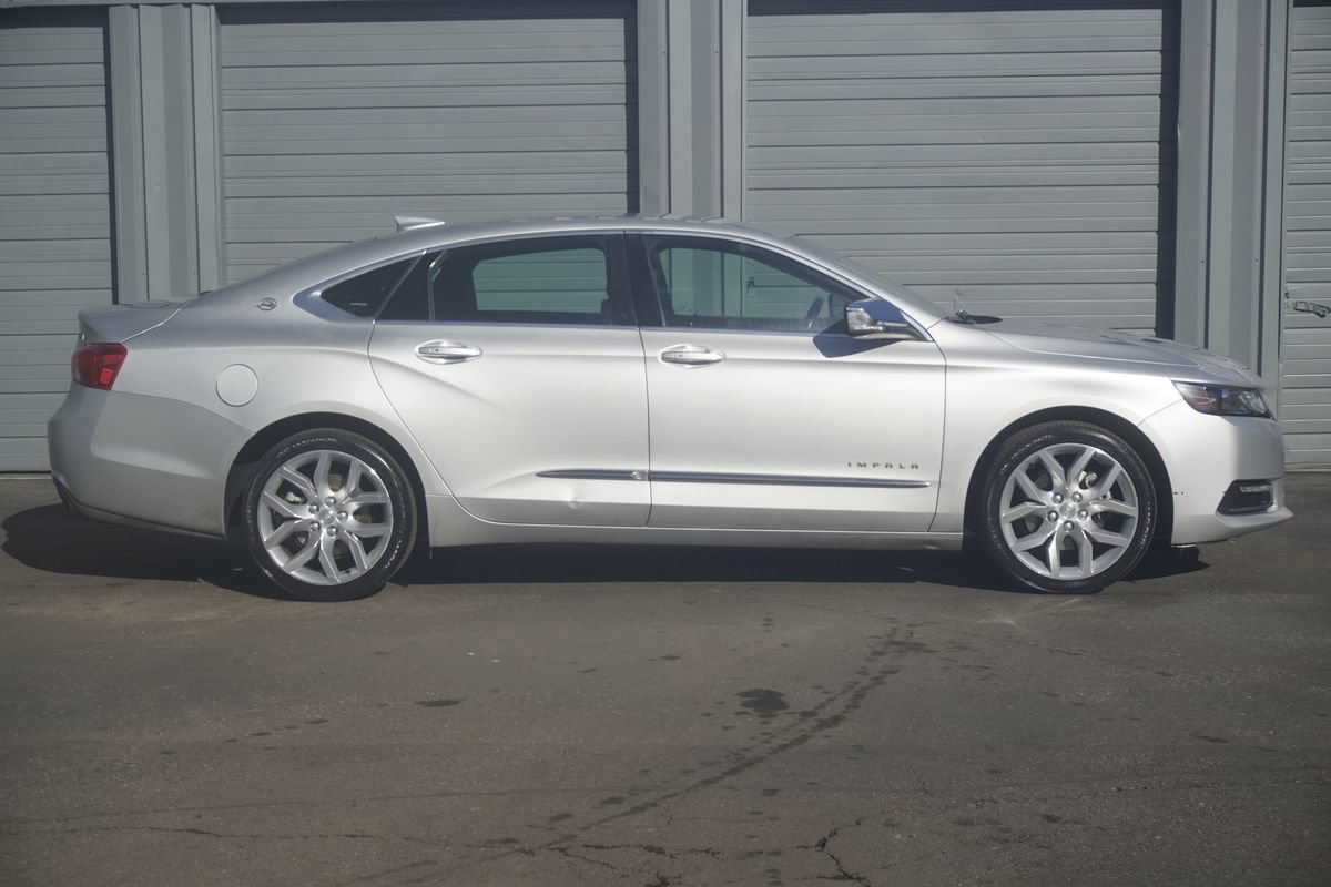 Used 2019 Chevrolet Impala Premier FWD image 7