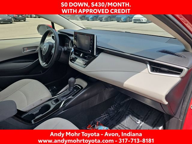 Used 2021 Toyota Corolla LE w/ LE Convenience Package image 30
