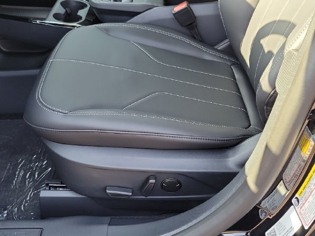 New 2026 Ford Mustang Mach-E Select RWD image 15