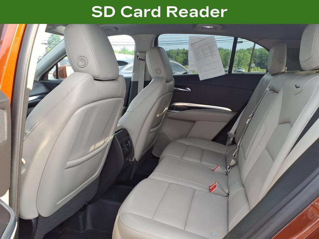 Certified 2019 Cadillac XT4 Luxury w/ Cold Weather Package FWD image 20