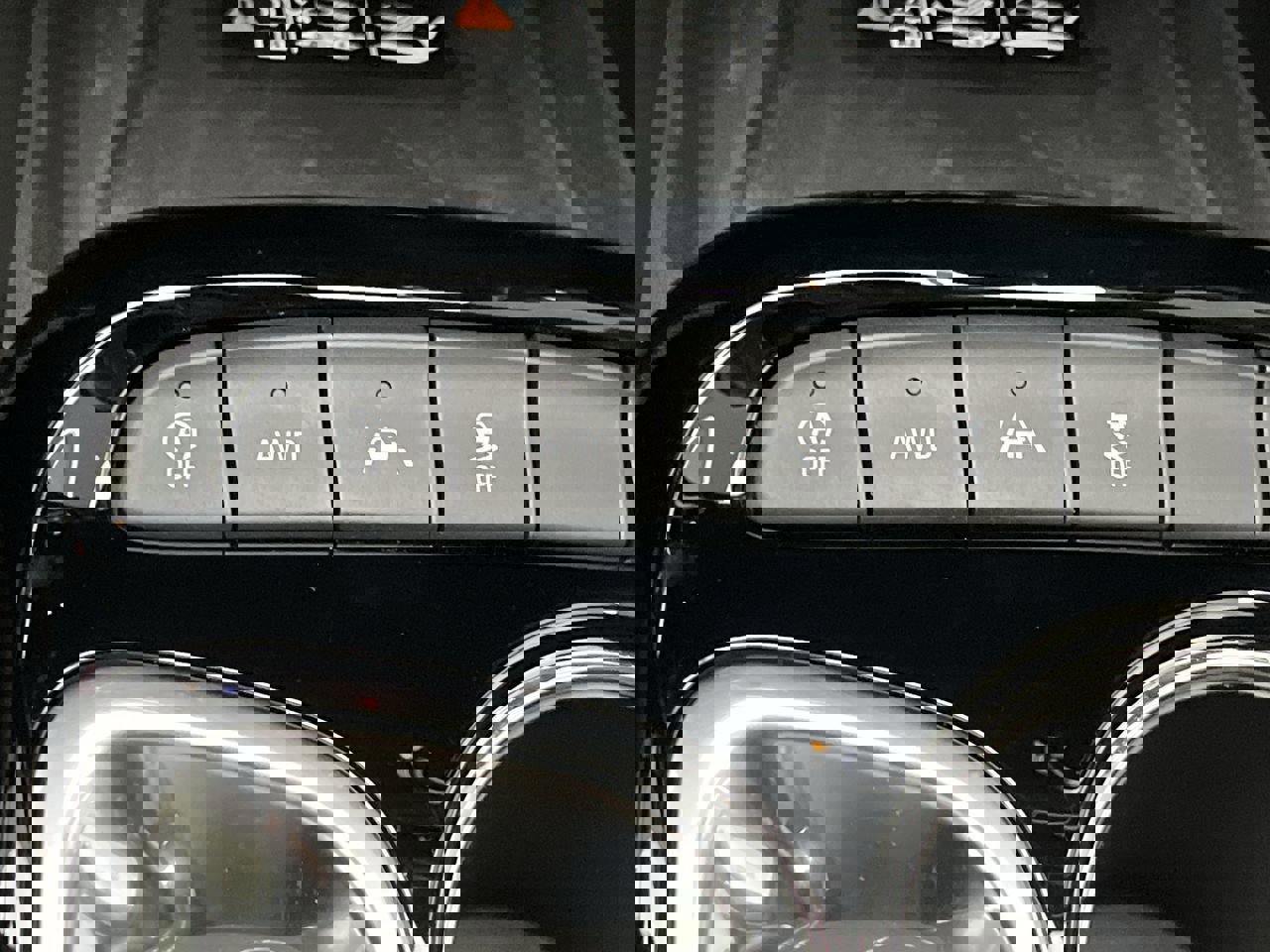 New 2025 Buick Encore GX Sport Touring w/ Advanced Technology Package image 14