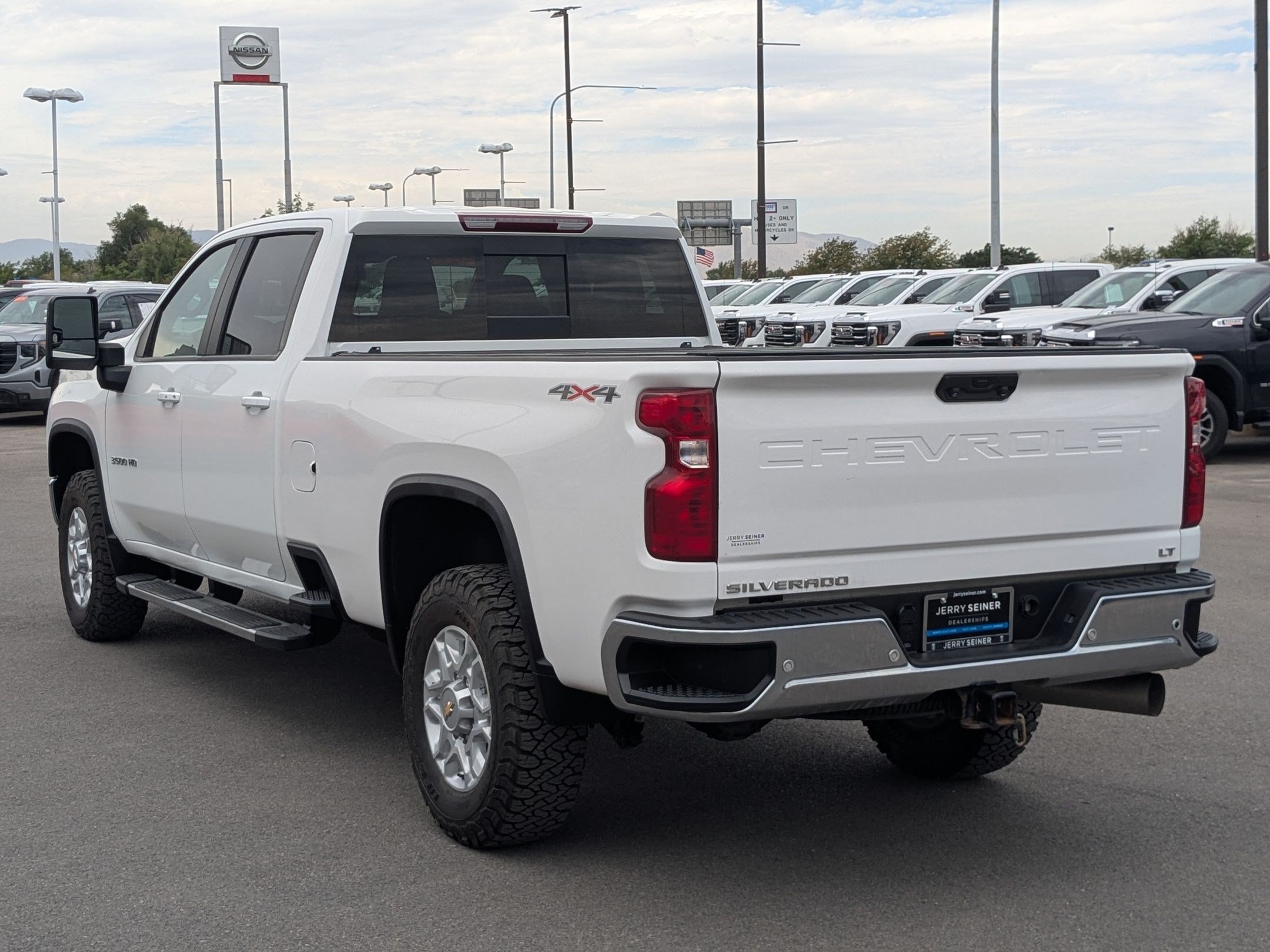 Certified 2023 Chevrolet Silverado 3500 LT w/ All Star Edition AWD/4WD image 4